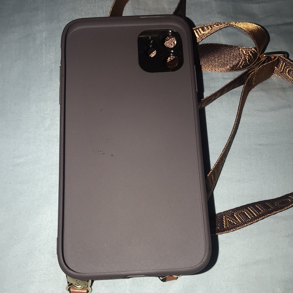 Néw iPhone Case - Picture 7 of 7